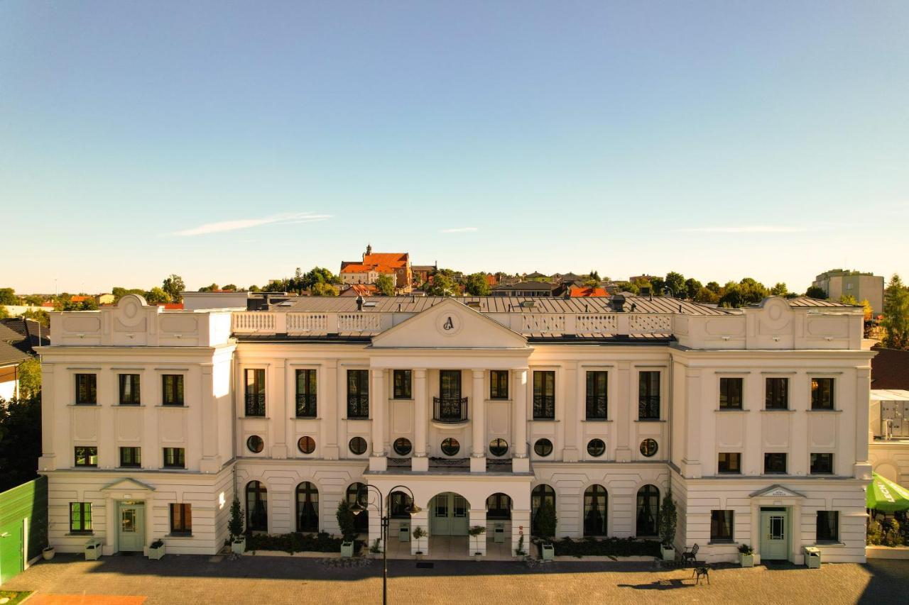 Aparthotel Arkadia Radziejów Exterior foto